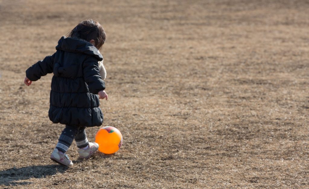 子どもの習い事はいつから 何を始めればいい 習い事の始め方 保育のひきだし こどもの可能性を引き出すアイデア集