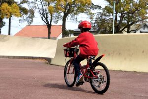 初めての自転車 の選び方と練習方法 保育のひきだし こどもの可能性を引き出すアイデア集